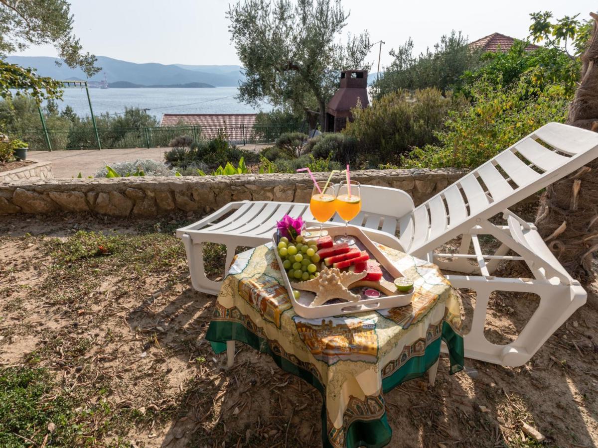Holiday Home Dubra By Interhome Komarna Zewnętrze zdjęcie